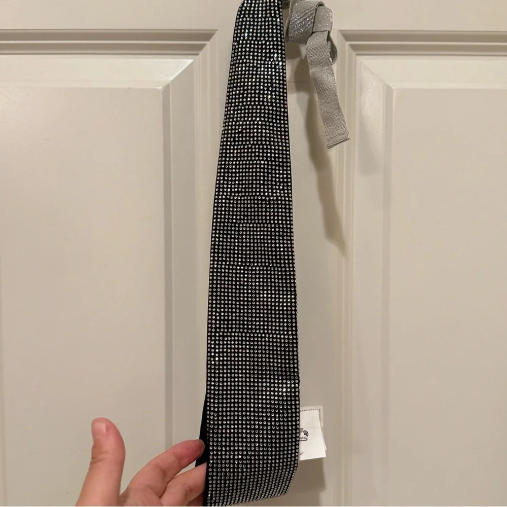 NWOT Max&Co by Max Mara Label-cut Diamanté Satin Belt Size: OS Black/Silver